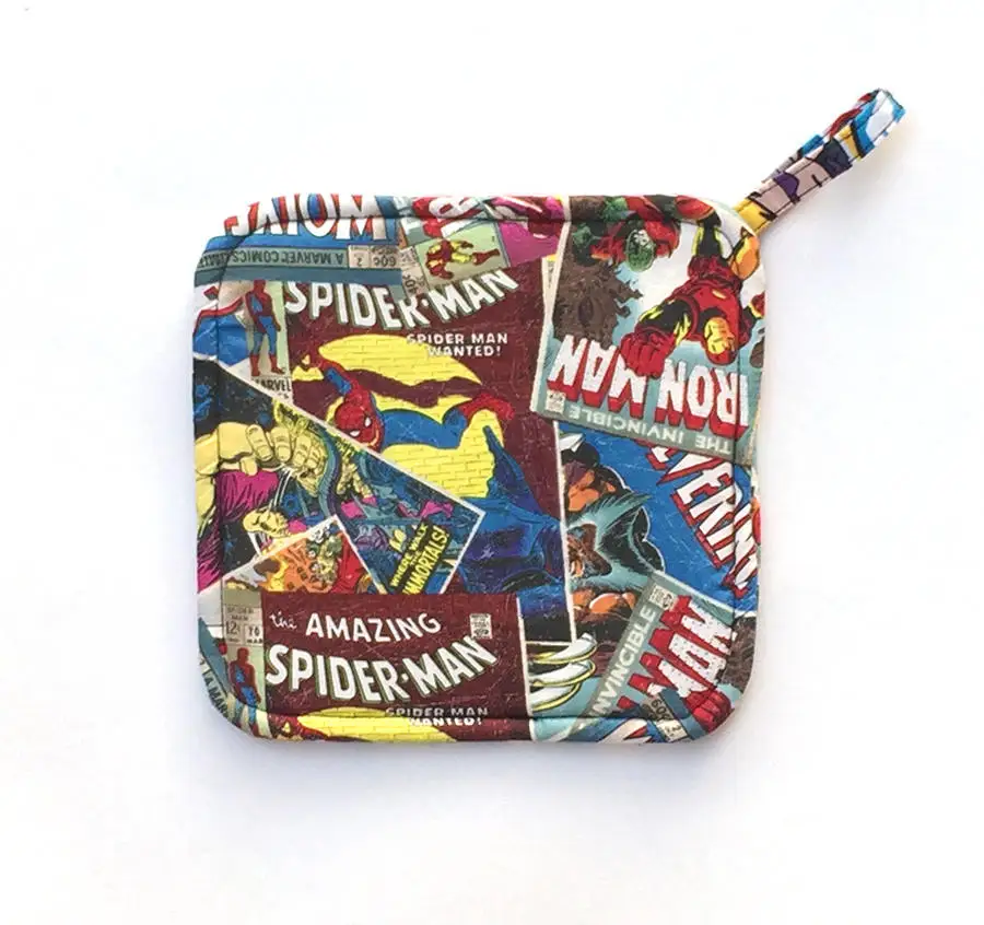 Wholesale Custom Marvel printed heat resistant microwave cotton oven glove
