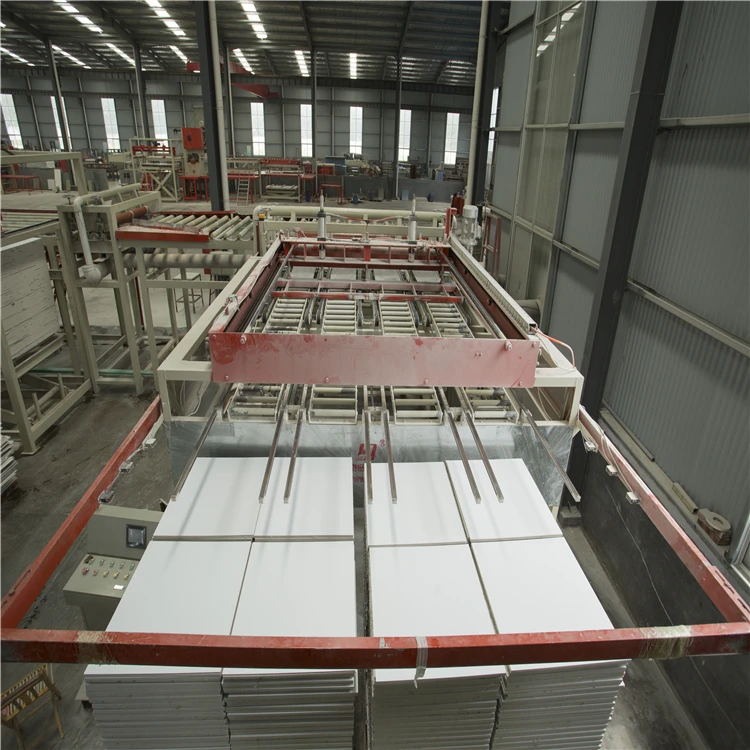PVC plasterboard cutting machine/small gypsum board manufacturing plant