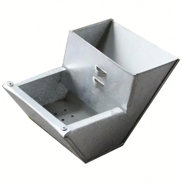 Custom Metal Feeding & Livestock Products Galvanized Cattle Feeder