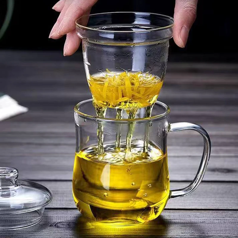 Chinese Tea Set Three-piece Scented Tea Cup with Filter Hand-blown Round Penguin Mug with Animal Print Glass Lid Heatable 500ml