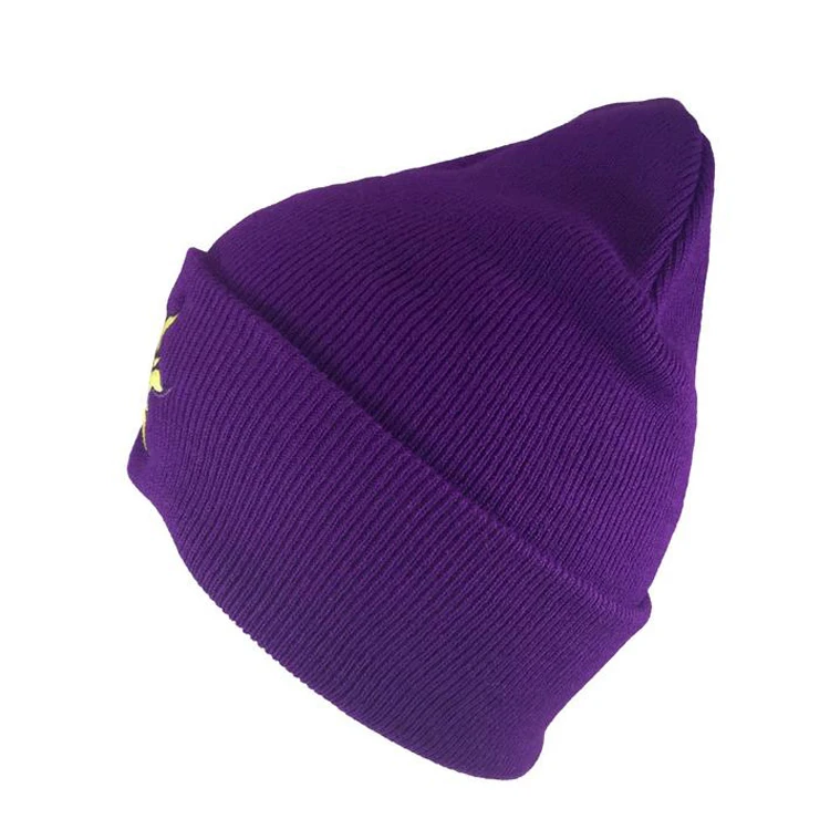 Factory price embroidery logo free pom beanie hat boo