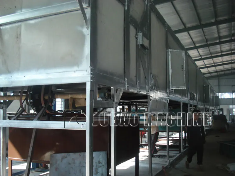 одноразовые медицинские перчатки делая машину