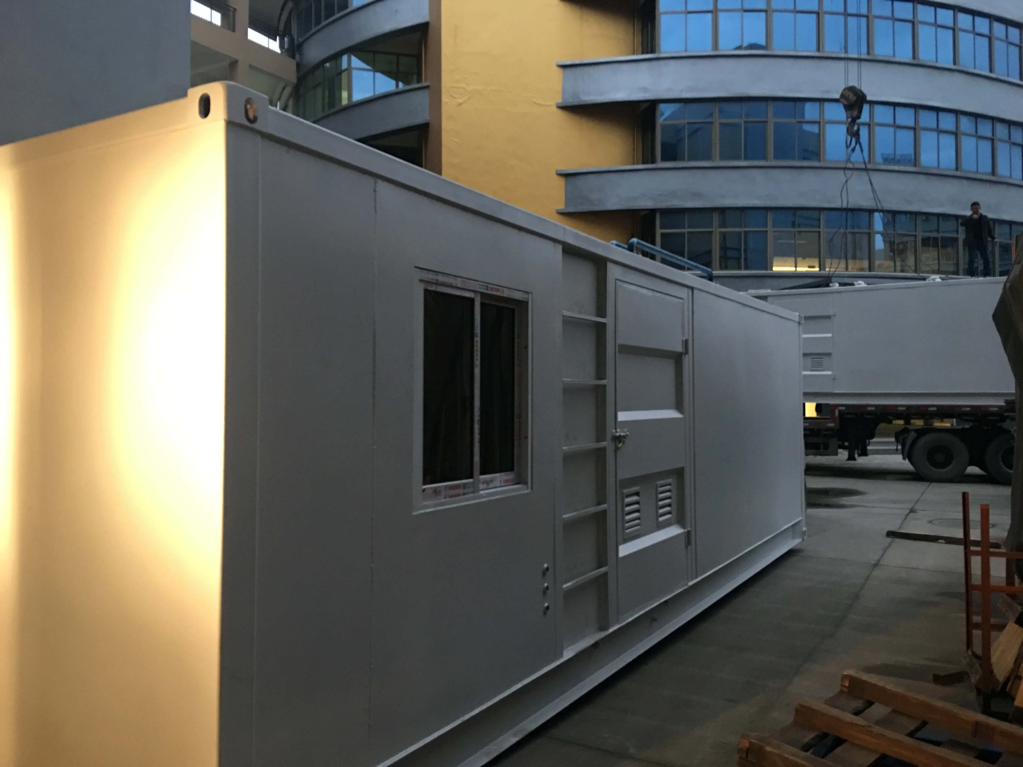 20-футовая и 40-футовая контейнерная топливная станция