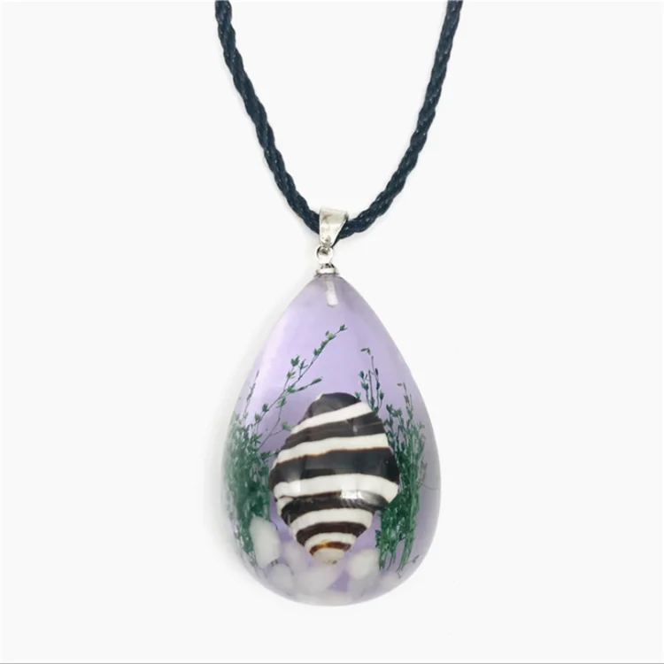 Summer Real Sea Snail in Resin Sea Shell Necklace Jewelry Marine Conch Water Drop Pendants Necklace for Tourist Souvenir