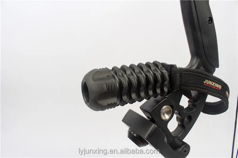 M131 compound bow and arrow set