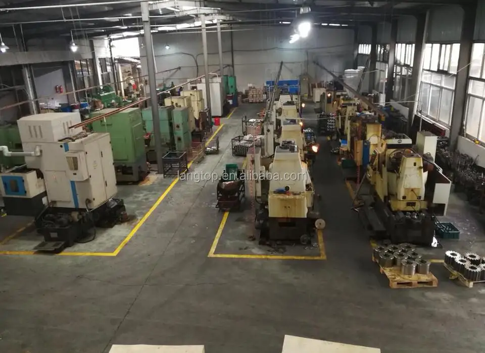 
Top Quality Manual 4x2 Gearbox For Toyota hilux gearbox 