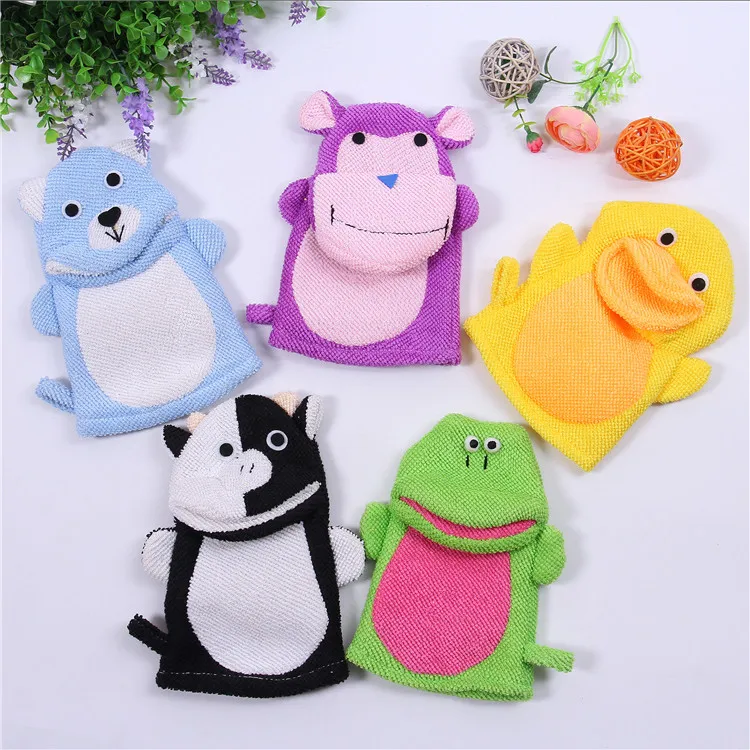Hot selling lovely exfoliating baby bath gloves with animal style