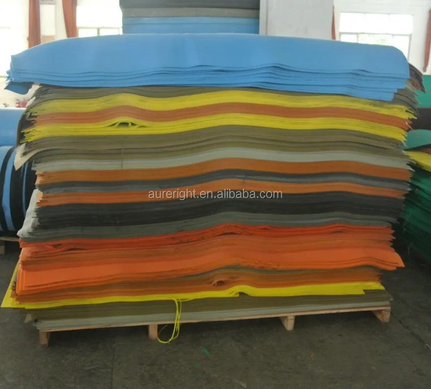 Высокая дышащая обувь из пенополиуретана