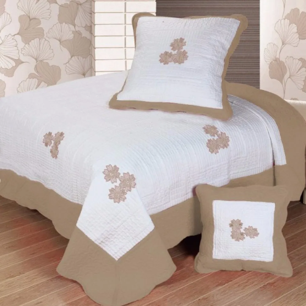 Microfiber Quilted Bedspread Soft Bed Linen With Pillow