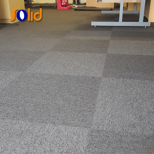 Китай Шанхай производителя Качество ковровое покрытие плитки с фабрики