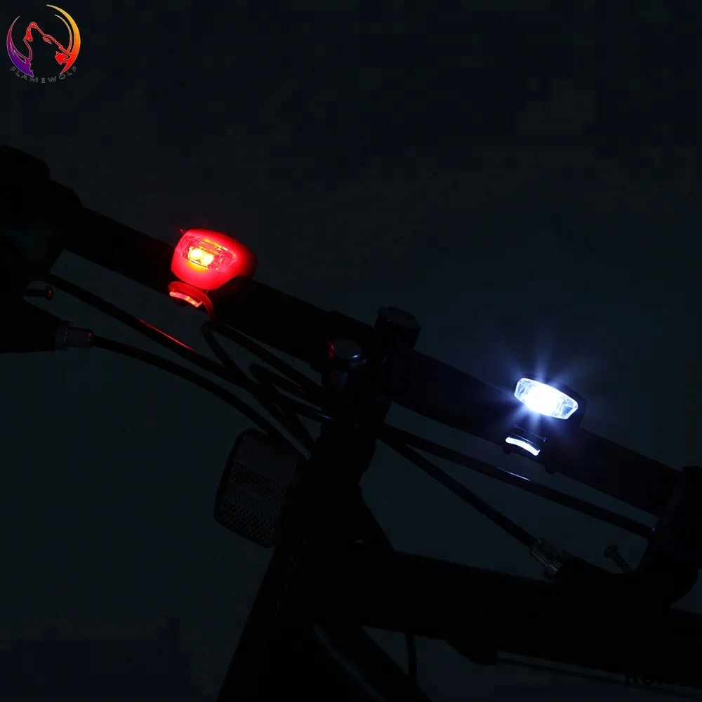 Hannuo silicone warning LED bicycle safety light paired with innovative silicone bracket bicycle accessories