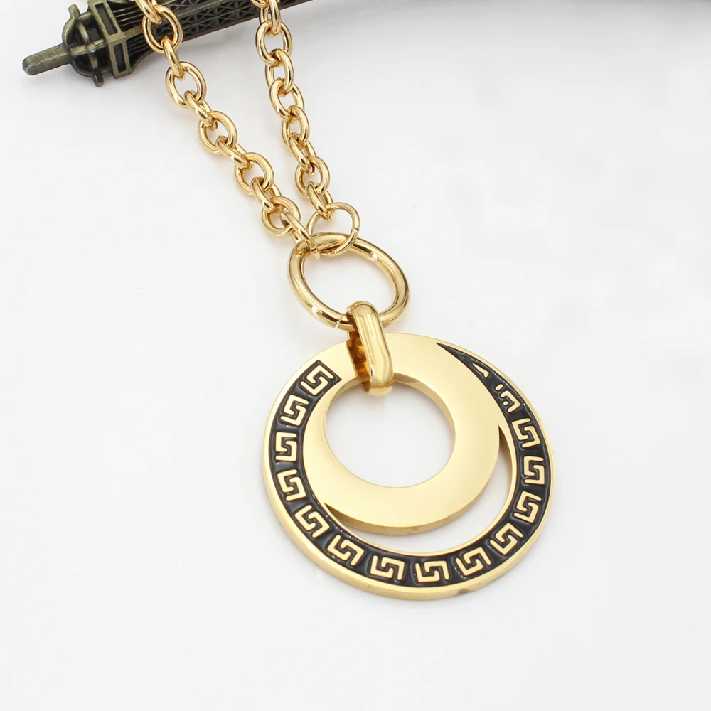 Stainless Steel Round Retro Fan Drip Oil Wall Pattern G Letter Fashion Jewelry Retro Elegant Ladies Suit