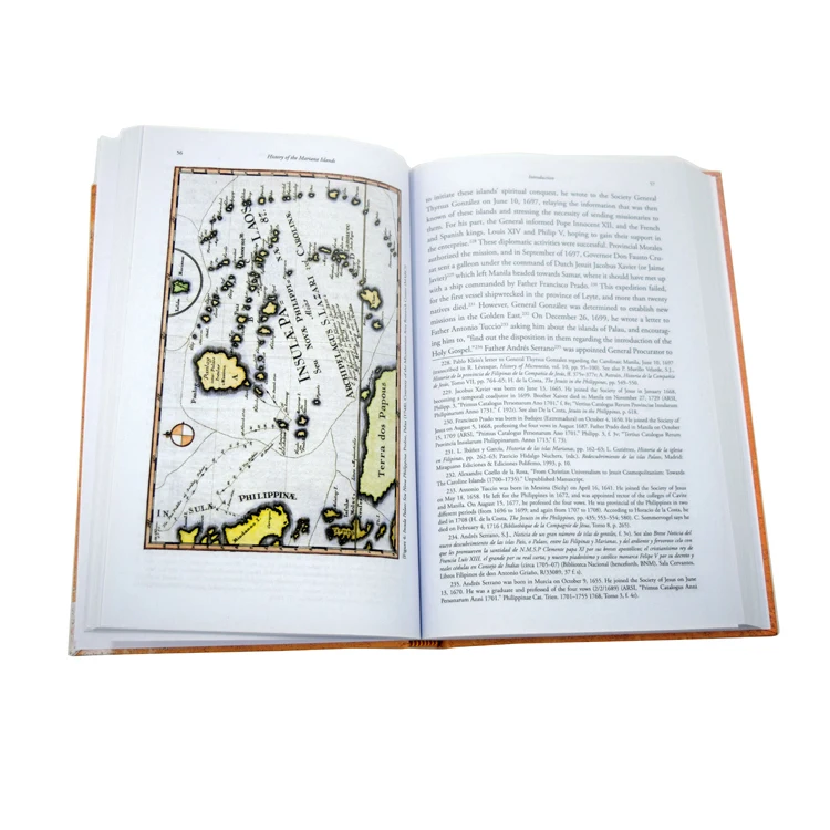 Пользовательская дешевая Книга в твердом переплете по запросу