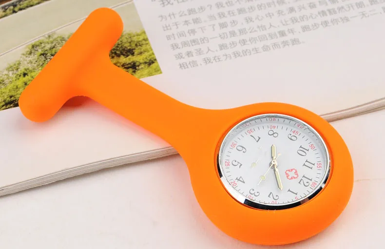 Медицинские часы для медсестер, низкая цена, светящиеся силиконовые наручные часы с иглой, рекламная продукция, карманные часы