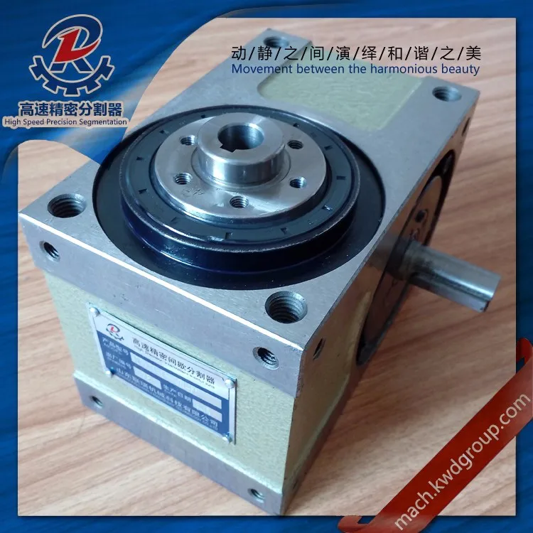 60 DFH Series dividing head, universal indexing head