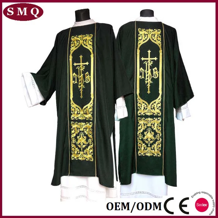 Black Dalmatik, Gothic dalmatic with matching deacon stole