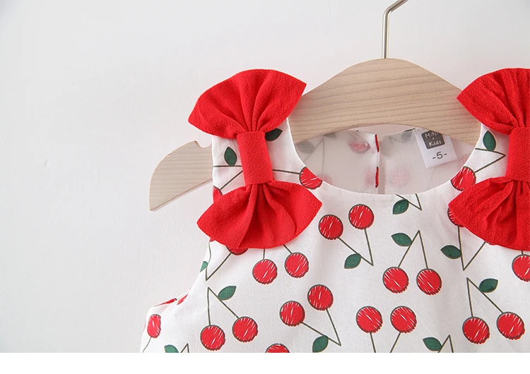 
High quality wholesale cherry printing and bow dresses for baby girls 