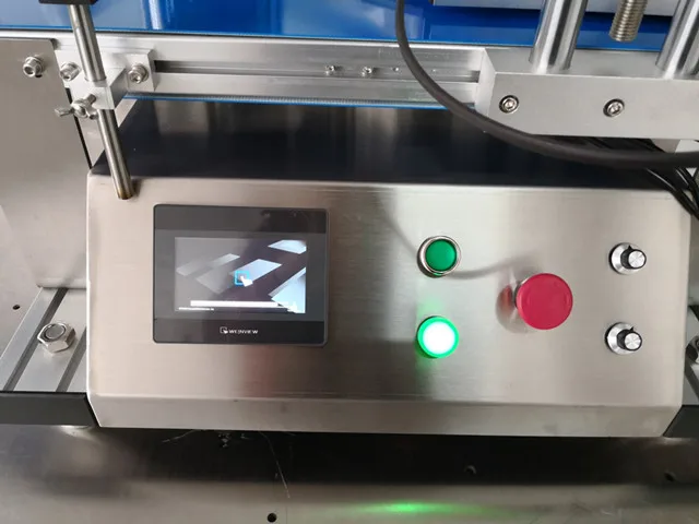 
YTK-150 Desktop Automatic Bottle Labeling Machine Adhesive Sticker Labeler for beer bottle sauce/cosmetic jar 