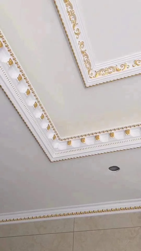 Fast Production Time Polyurethane Ceiling Cornice Design Flower Ceiling Design Pu Cornice for Villa Decor