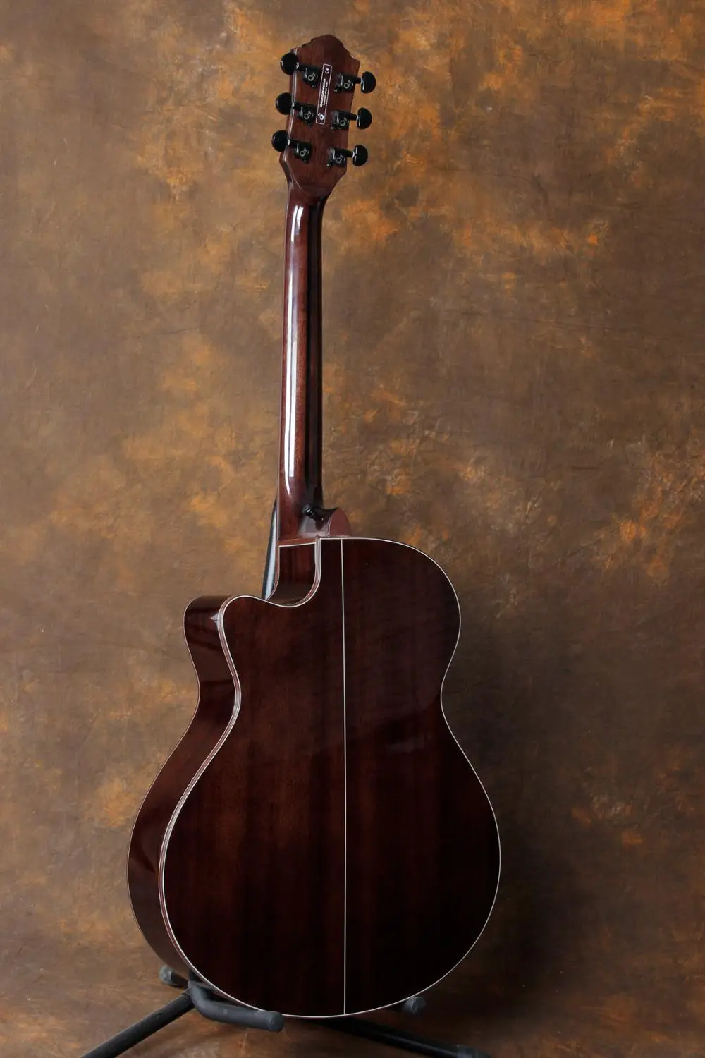 40 inch high quality acoustic guitar