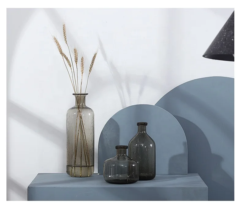 
2019 HOT SALE hand blown Nordic Scandinavian style transparent crystal glass vase beautiful glass vase 