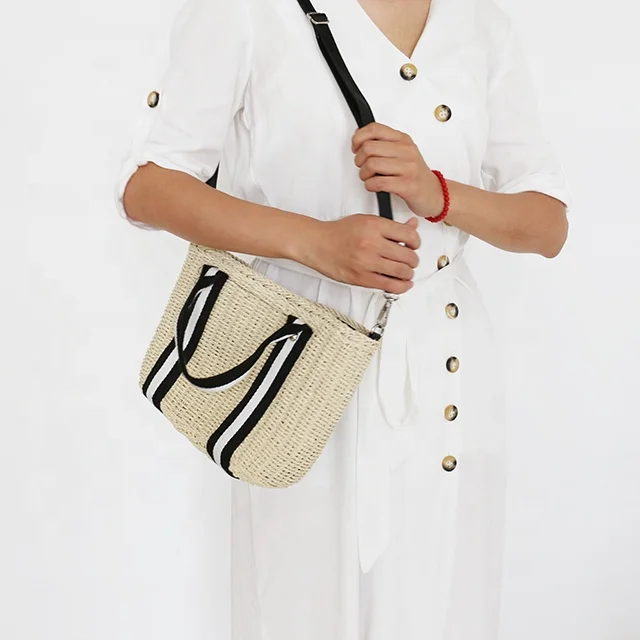 Ins summer straw bag handbag seaside holiday beach bag new knitting bag 2021 light brown yellow laizhou yiyou