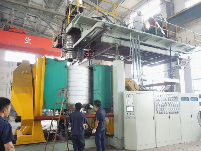 Extrusion Blow Machine For Water Tank