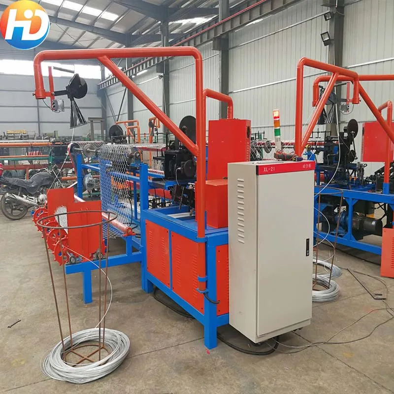 Automatic Diamond Wire Mesh Chain Link Fence Making Machine For Chain Link Wire Fence Net Weaving