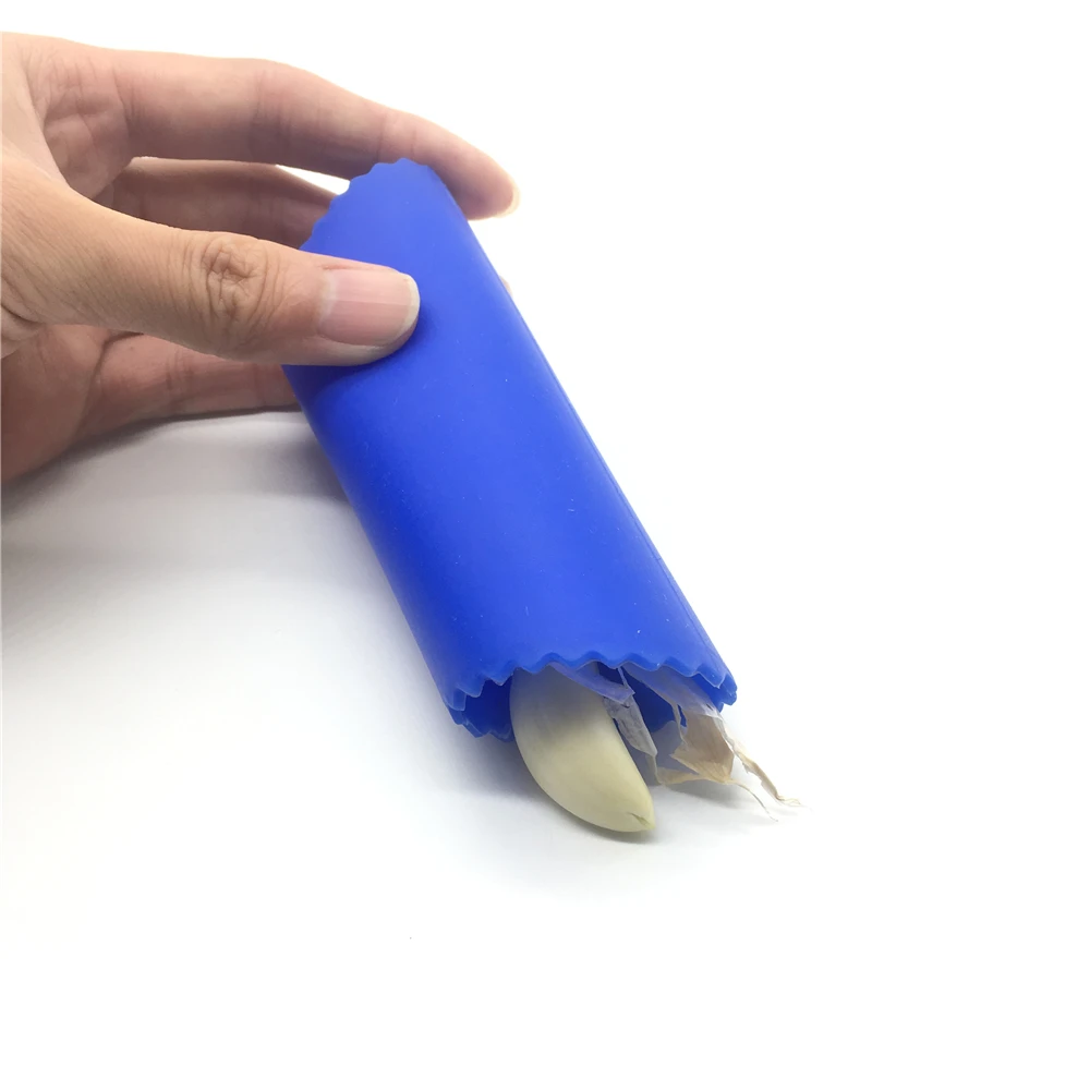 BHD Kitchen Tool Utensil 100% Food Grade Silicone Garlic Peeler