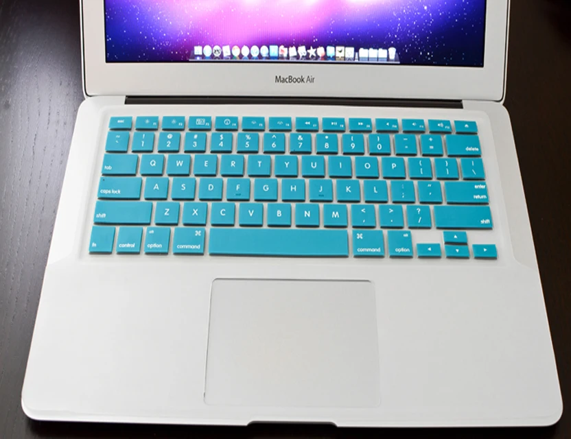 Цветная силиконовая накладка на клавиатуру для macbook pro 13 retina