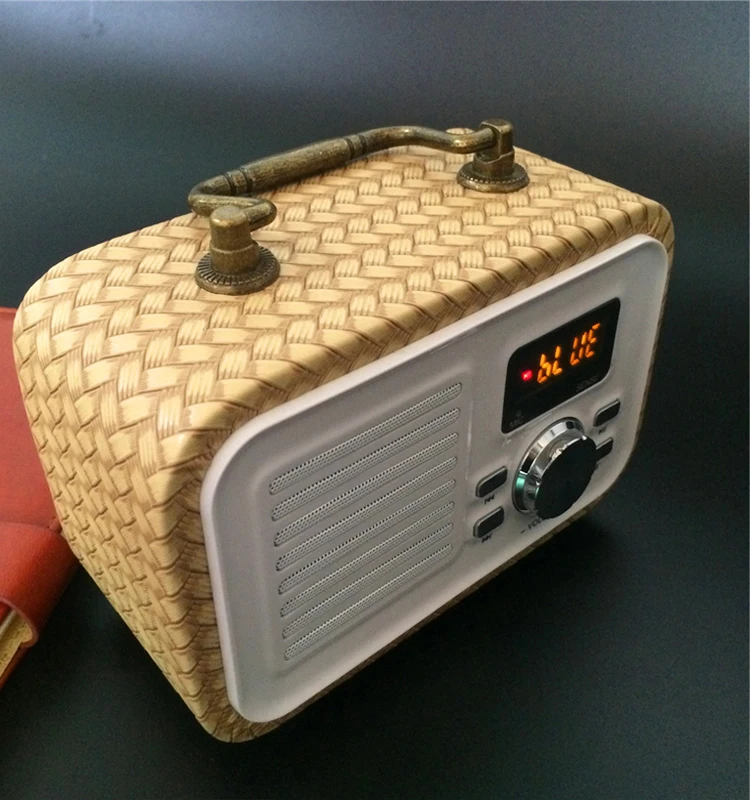 
big water resistant microphone blue-tooth light bulb subwoofer speaker 