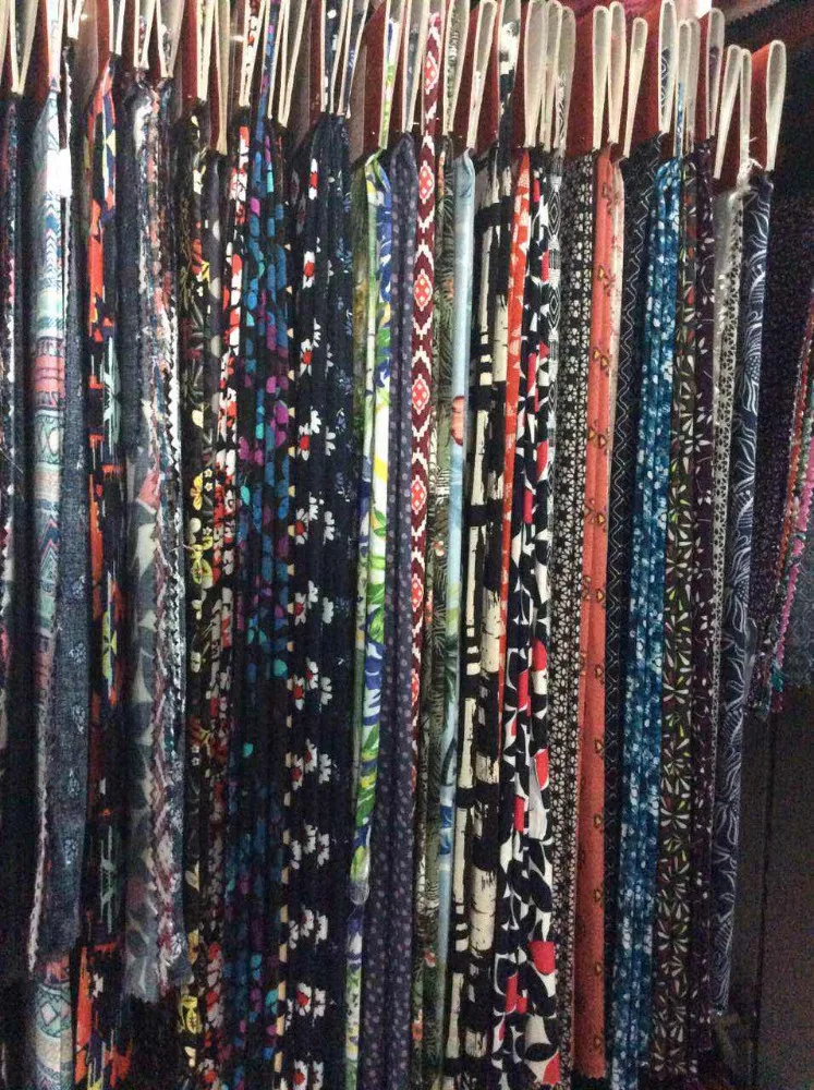 
100%Rayon/Viscose Printed Fabric 30*68 Woven Crepe Fabric Stock Fabric 