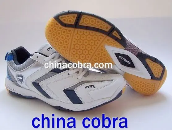 
badminton shoes 