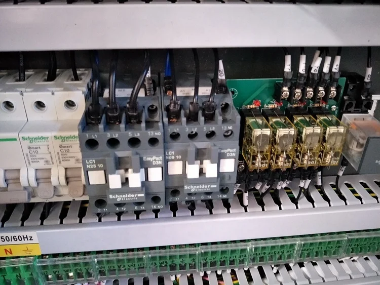 Полностью автоматическая машина для производства одноразовой бумаги, питьевой соломы, 3 слоя, 4,7-12 мм