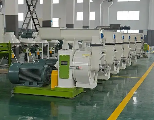 Liyang Yongli Biofuel making machine/Corn stalk briquette making/maquina para fabricar pellet