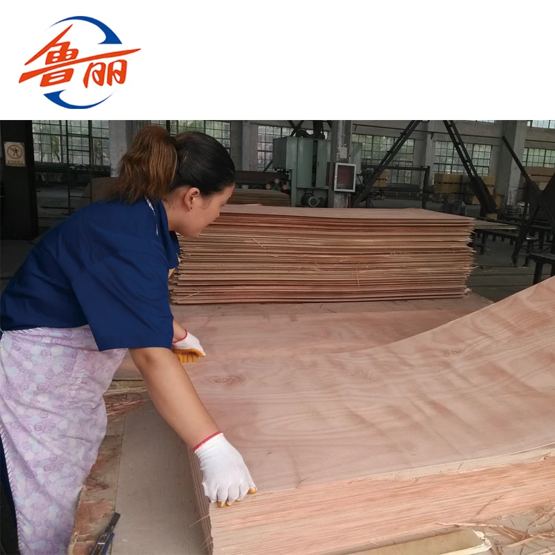 
A grade rotary cut natural wood veneer 