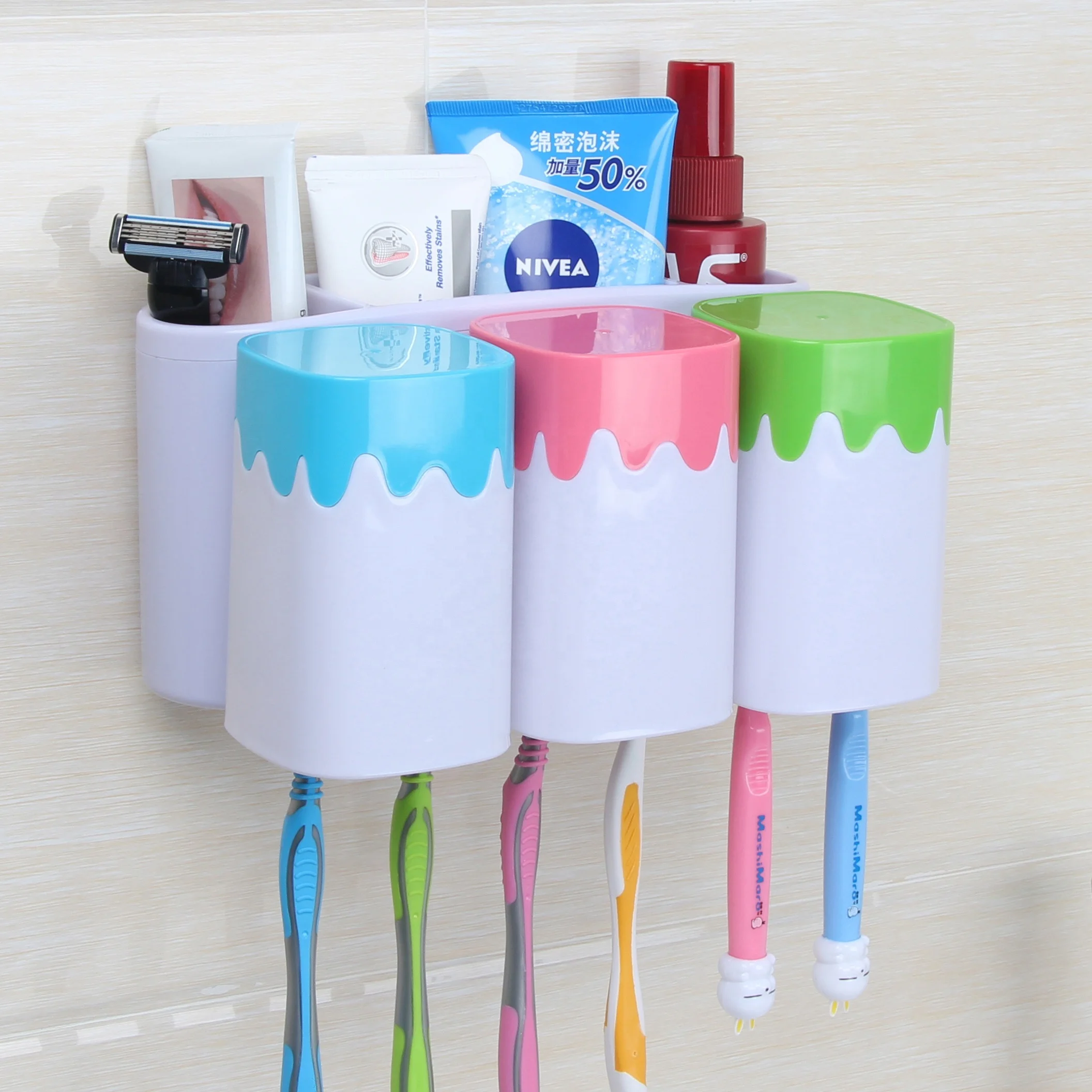 Modern bathroom accessories Toothbrush holder set with Tumblers holder set