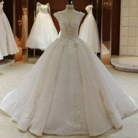 Chinese Import Luxury Ball Gown Beaded Lace Wedding Dress