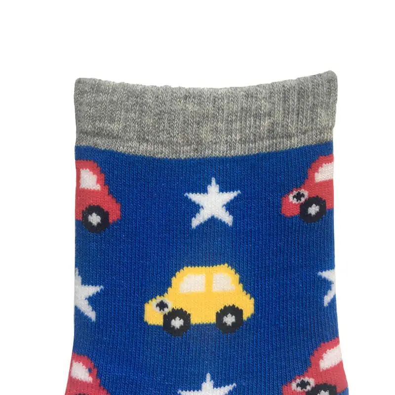 Детские спортивные нескользящие носки для парка с батутом, с вырезом лодочкой, с красочными автомобилями и звездами