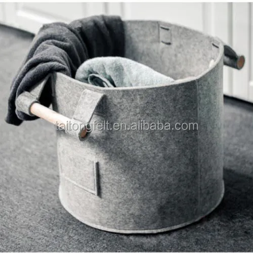 Large Capacity Felt Bucket laundry bag with wood handle