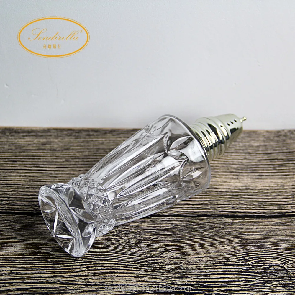 Crystal Clear Spice Shaker/ Salt and Pepper Shakers