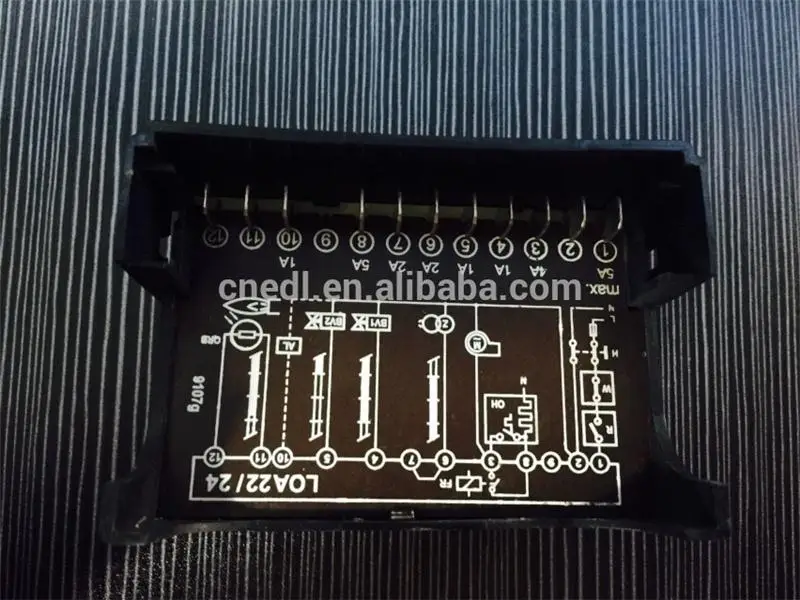 LOA24 LOA24.171B27 boite de controle loa24.171b2em annealing furnace geox control siemens box