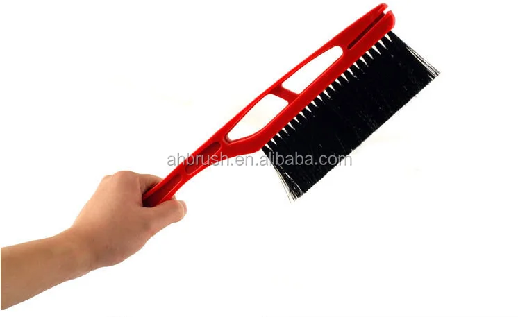 Автомобильный скребок для льда и снега