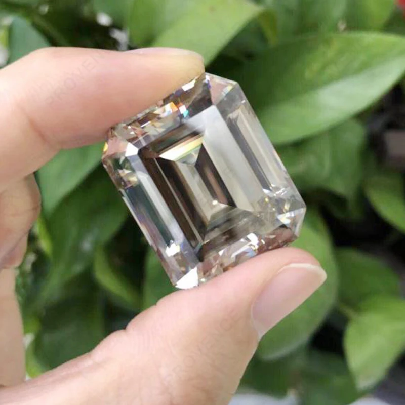 synthetic 2 carat emerald cut moissanite price per carat for wedding ring making