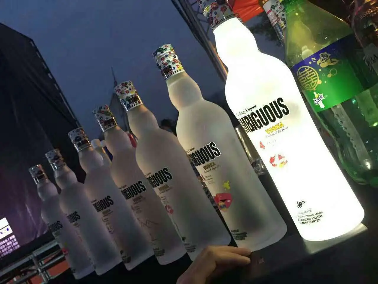 Provide distilling vodka liquor 700ml with pure flavor