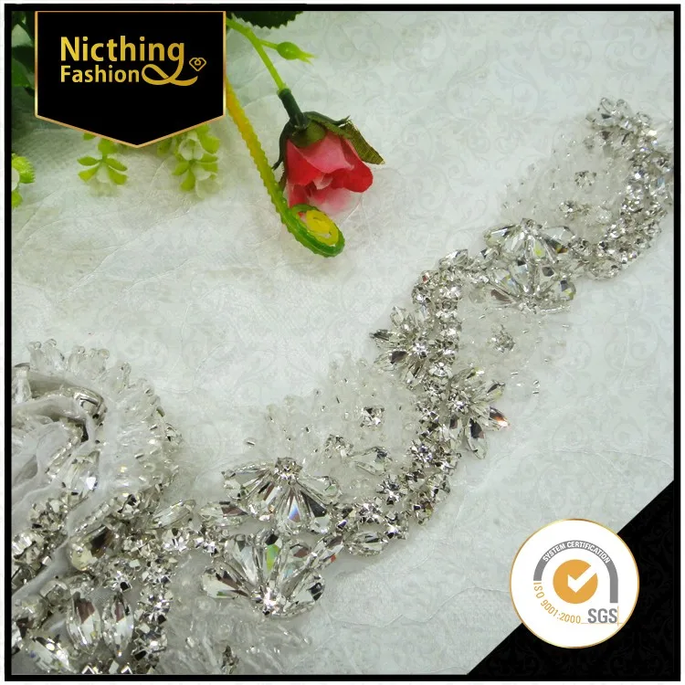 2016 wholesale new design rhinestone and pearl beaded applique ornaments lace trimming rhinestone trim for wedding NRT-065