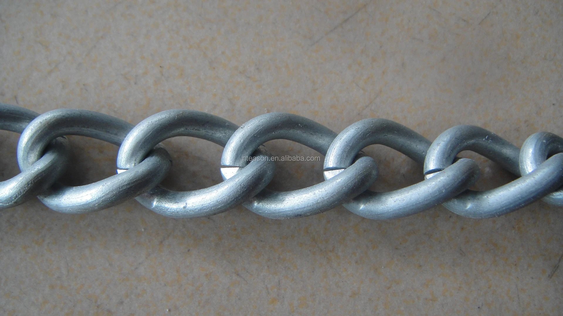 vertical twisted chain machine chain link bending machine 3-10mm video