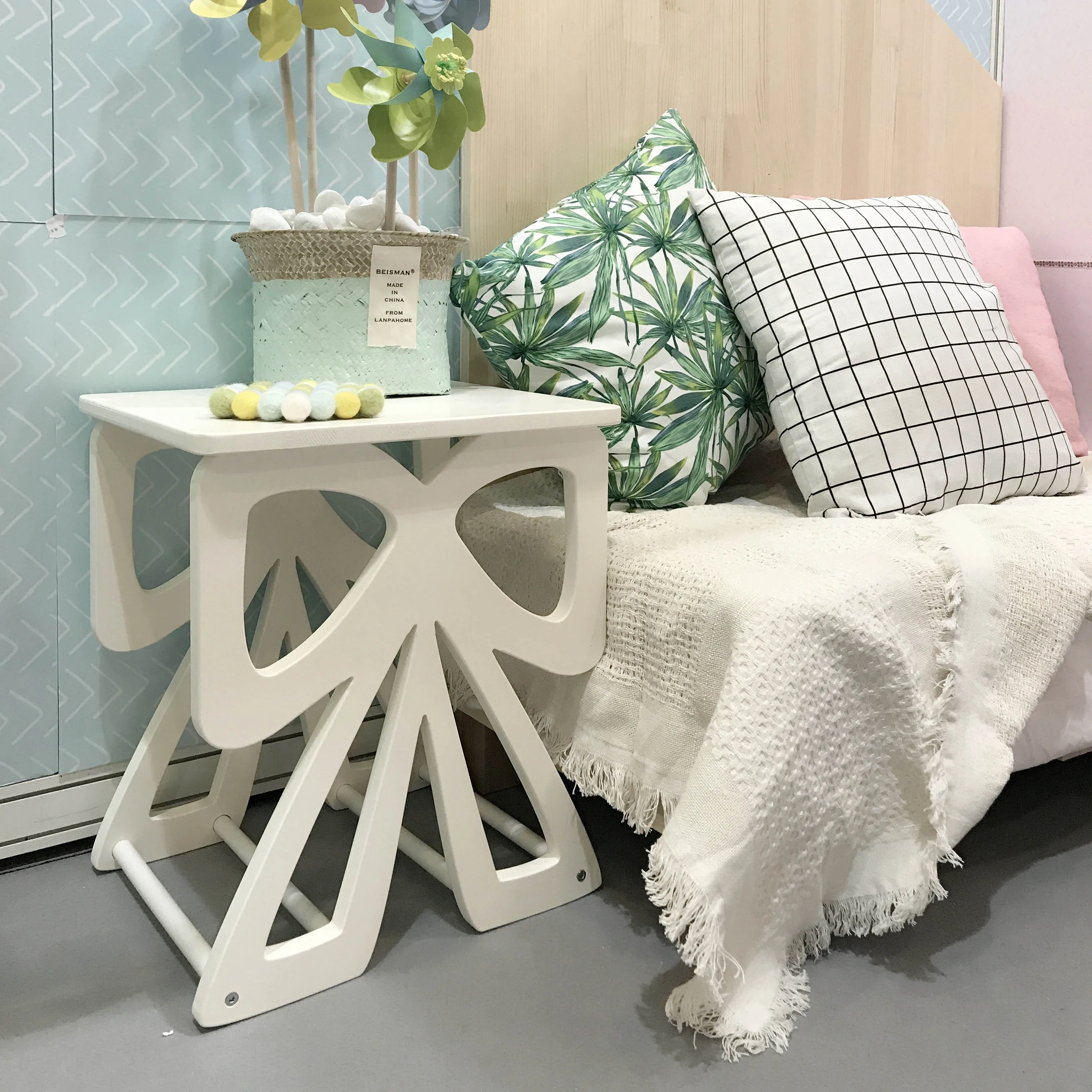 Детская мебель для спальни с бантом, прикроватный столик