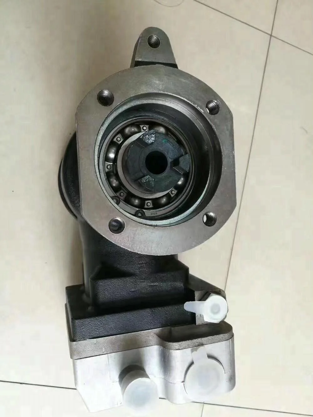 Diesel engine part M11 Air compressor assembly 4974667