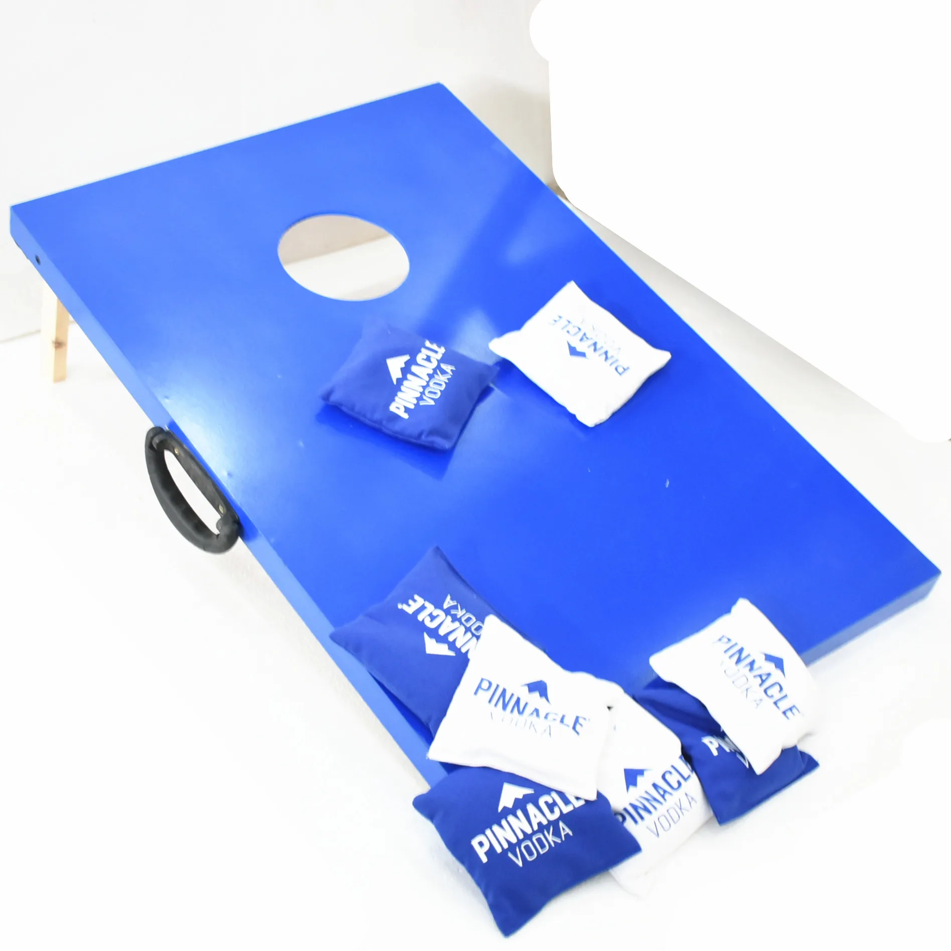 outdoor game set and wooden cornhole boards game bean bag toss corn hole game